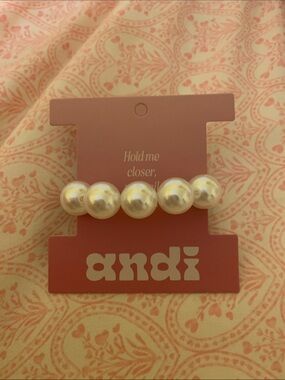 Andi Pearl Beaded Hair ponytail- White Pearls